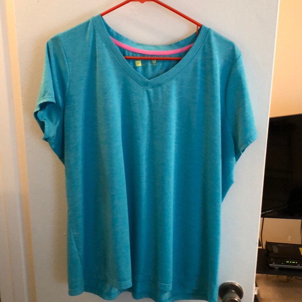 Xersion workout shirts